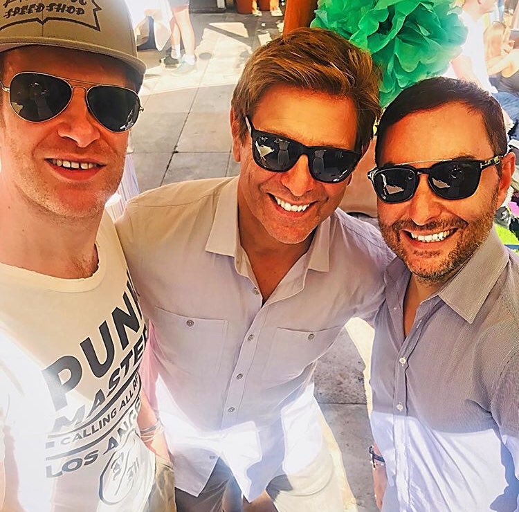 DDArgentina's tweet photo. #Repost @BasciuCristiano with @get_repost
・・・
With Dom too....
#friendshavingbabies #greattimes #greatparty #lovemyfriend #celebratingfriend #celebratinglove #babyshowergift #havethebesttime https://t.co/dlUVqSXzHU