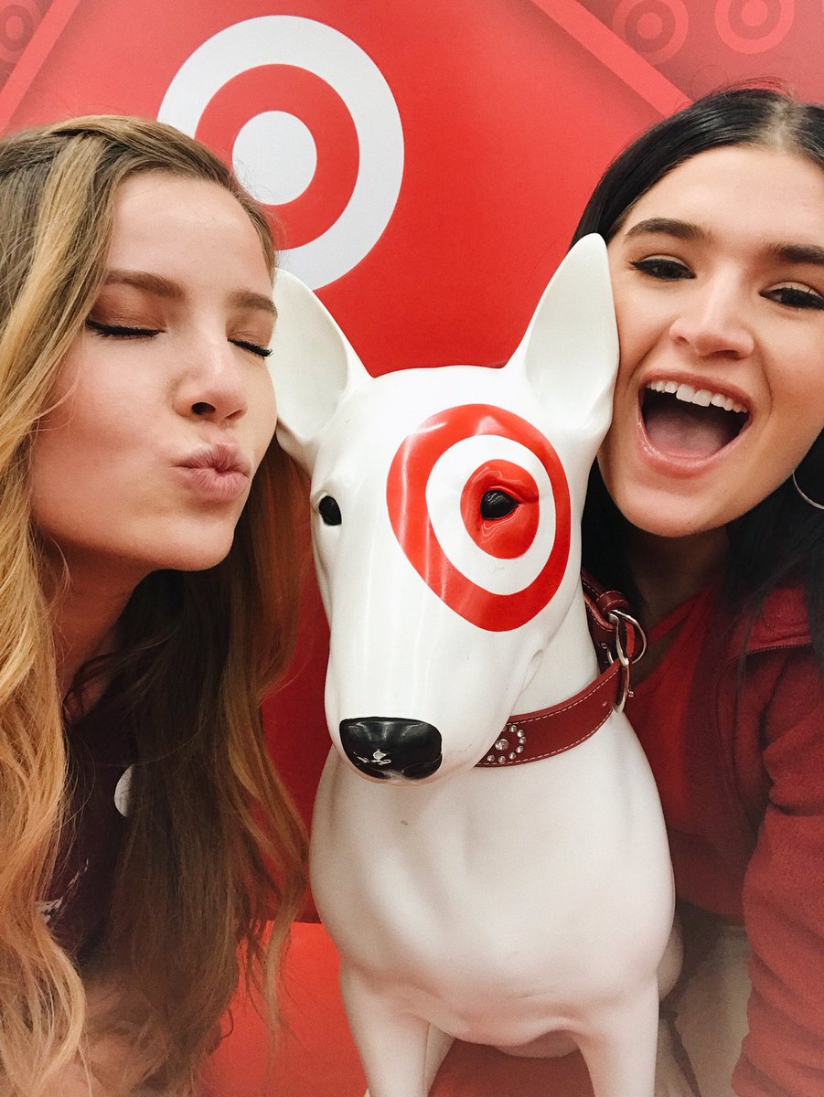 DelaneyT0808's tweet photo. Can you tell we had a great week of training together?! Welcome to @Target @LoriT1334 !!! So excited to see what you create at your home store! Thank you for being so amazing! ♥️🎯 https://t.co/ij07hkfRL6
