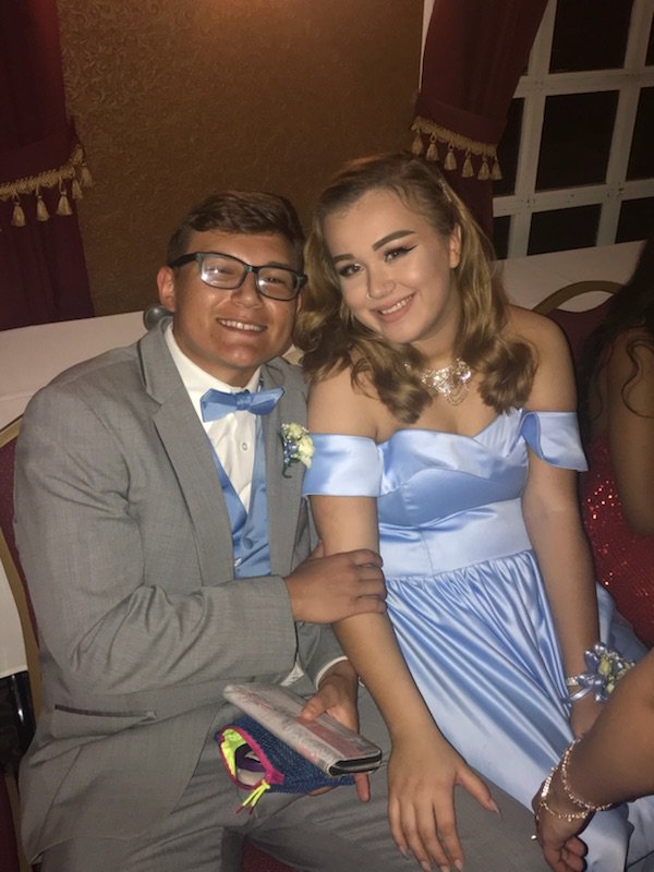 EAColeman09's tweet photo. Peoria High School Prom 2018!!! The Spirit of Peoria ~ Diamonds Are Forever!!! Great Kids - Great Night!!! #ThePrideOfTheCity #PHSFamily 🦁🦁 https://t.co/p4JT2n1aOm