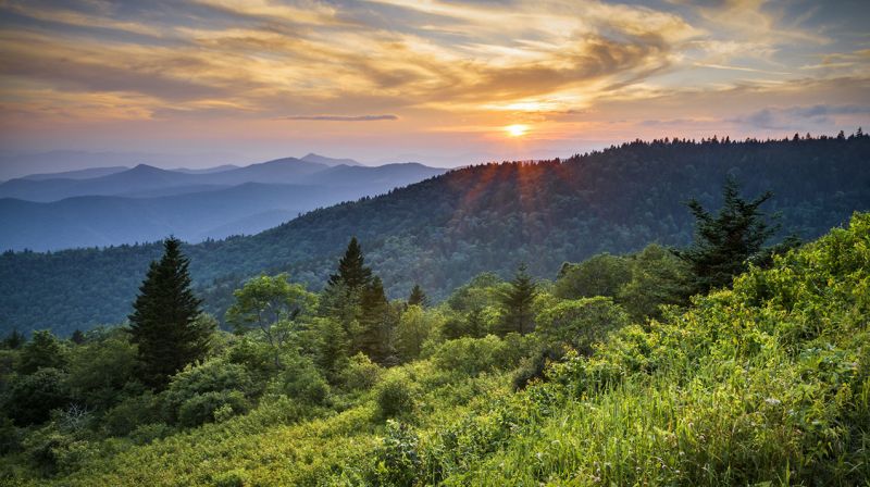 Price4WNC's tweet photo. Does #NC11 @RepMarkMeadows ever hike the mountains of #WNC? I do and I want to protect our environment -- the lifeblood of our economy and key to better jobs and higher pay. Please follow, RT, support and vote for me in the May 8 Democratic primary. #FlipTheHouse #BlueWave2018 https://t.co/xMRTPiFsXC