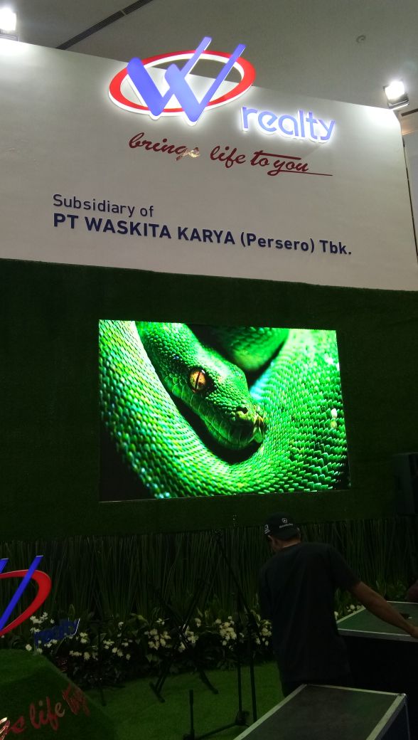 #intip2 #Wrealty Booth at Mandiri #PropertyExpo2018 JCC Senayan, Jakarta — With <a href="/ngi_INFINITE/">INFINITE live</a>