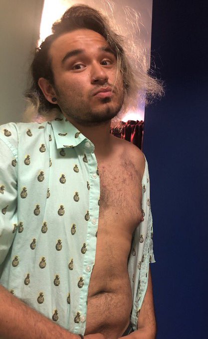 See Tyler live now - OMG !!
He is in the shower   ?WoW  ??https://t.co/mnS3TTLlK6 ??.  HURRY  @chaturbates