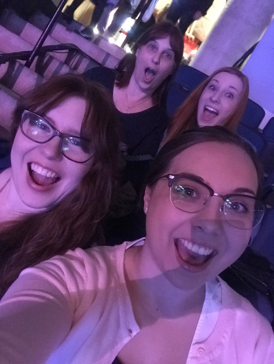 RiahBott's tweet photo. Fam Night! So pumped ! #SOICAN18 https://t.co/arlLJ39sJy