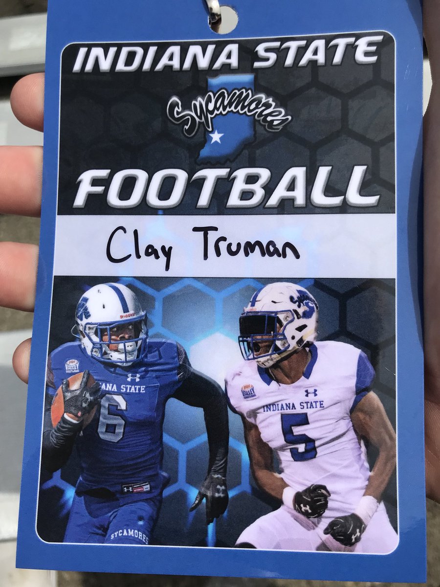 ClayTruman_83's tweet photo. Great day at Indiana State University! Thank you @MichaelSwitzer for an exciting day with beautiful weather! @SycFBRecruiting @IndStFB @CoachFunk821 @CmalryMallory #FearTheTrees #BlueAndWhite 🍁 https://t.co/dKiTMokMWo