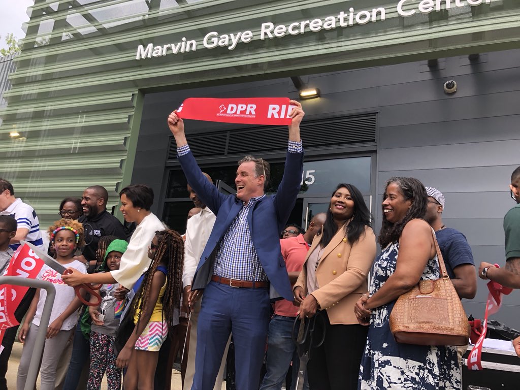 DCDPR's tweet photo. Marvin Gaye Rec Center is officially open! #MarvinGayeDay #Ward7 @MayorBowser @VinceGrayWard7 @DCDGS DPR #MarvinGaye Family https://t.co/wW3bfB4dVR