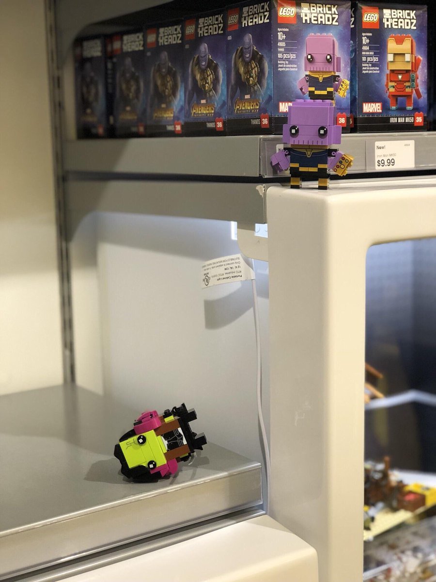 someone did this in the lego store and it’s not okay