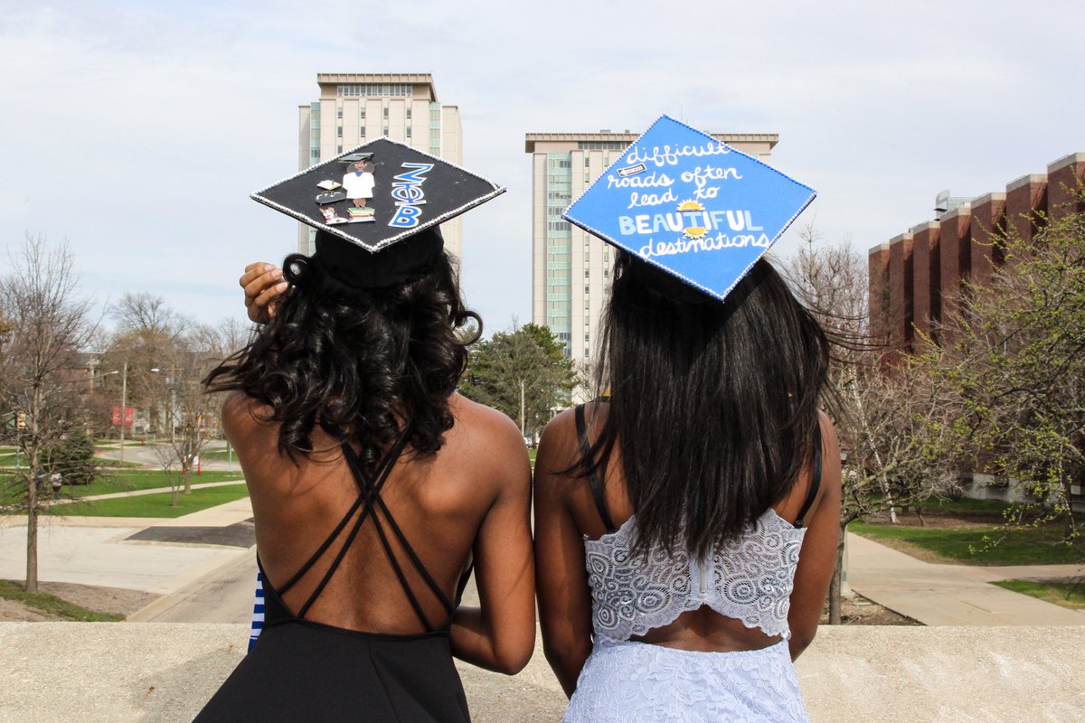 lovee_kellz's tweet photo. Sister, sister! So glad to finish undergrad with ya! #FINERtingz #realsisterZ #GradSZN @Lovee_Kenn 😘💙🕊 https://t.co/dzR2EQuI0w