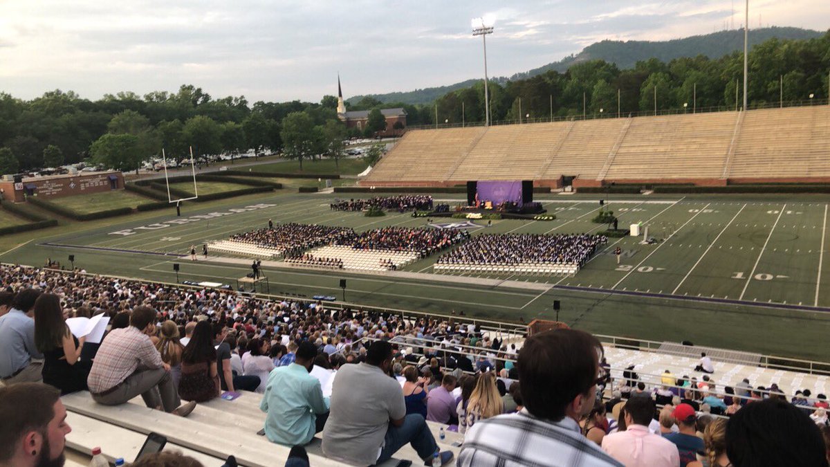 brianbratton's tweet photo. This is what it is all about. Congrats to all of the graduates but especially to the ones that represent @PaladinFootball . Huge step in their lives but grateful their FUture is bright. Congrats gentlemen! https://t.co/m1XlYEt0tg