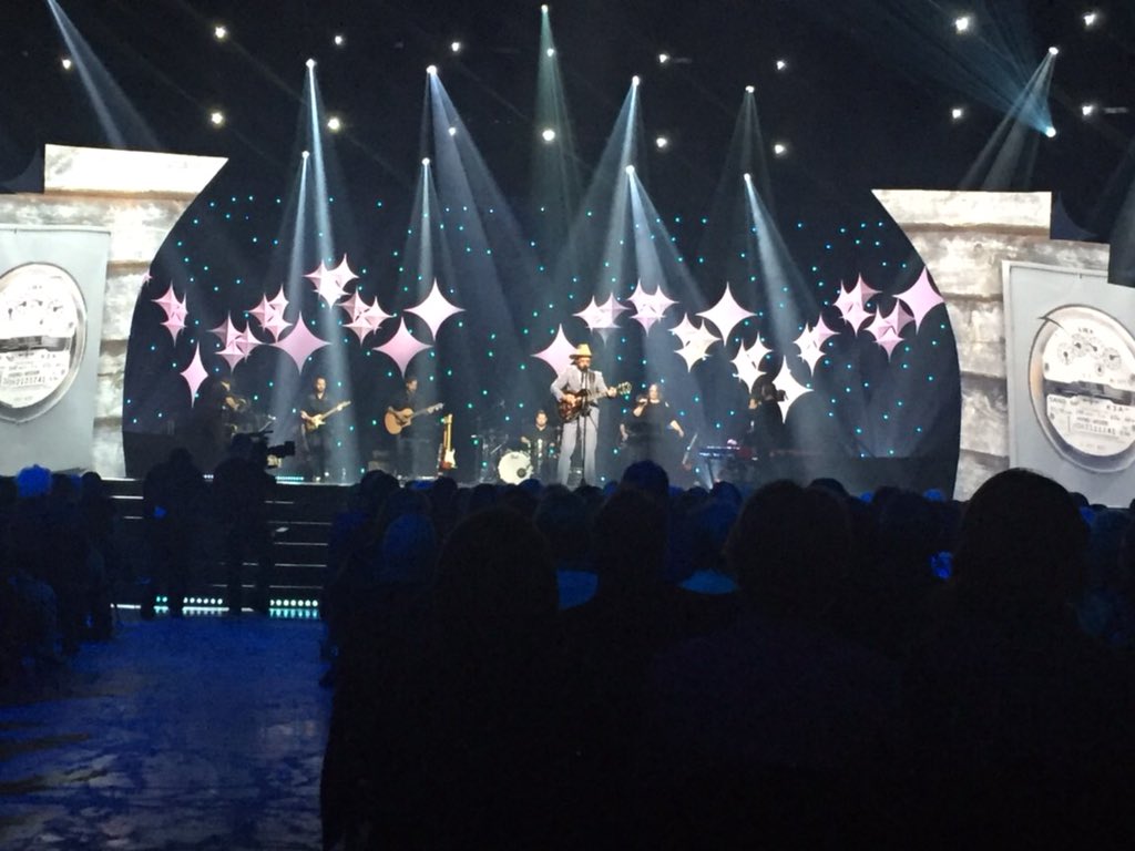 JeuxdelAcadie's tweet photo. Nous sommes présents au 20e gala des Eloizes, célébrant l'excellence artistique, la qualité et l'originalité du travail de création des artistes professionnel.le.s d'ici. Bravo pour votre travail incroyable!
#eloize #jeuxdelacadie @EdmundstonNB @aaapnb https://t.co/4PH1ErFO5Z