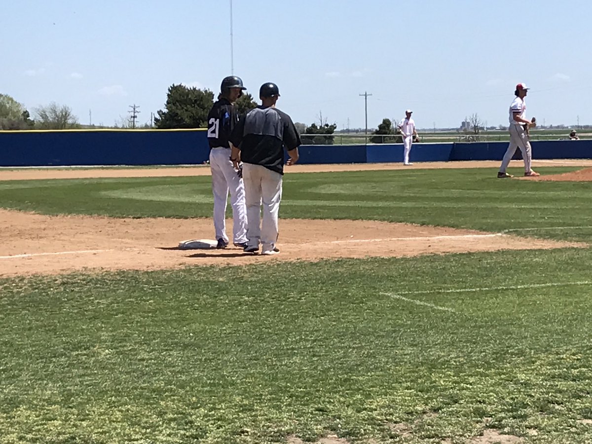 RemingtonBaseb's tweet photo. Really enjoyed going back to Barton today. Loved seeing @18claassen and @Coleton_Crispy. Congrats to Barton, who is moving on to Wichita next weekend. Then, I got to witness Paul lead the players and parents in prayer before the post-game meal. Fun day. https://t.co/C6wmYJaLlq