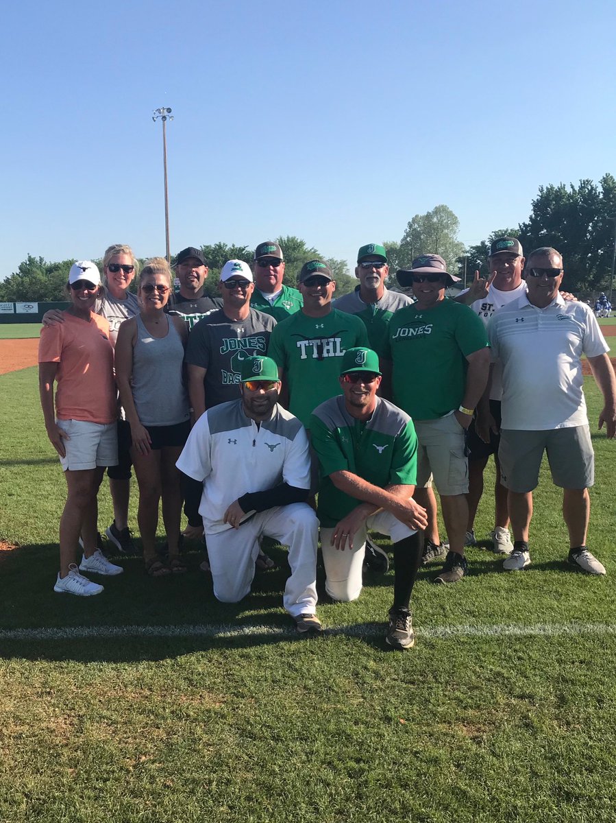 Coach_Martin34's tweet photo. Second to none! #TTHL https://t.co/4A6djCyD1t