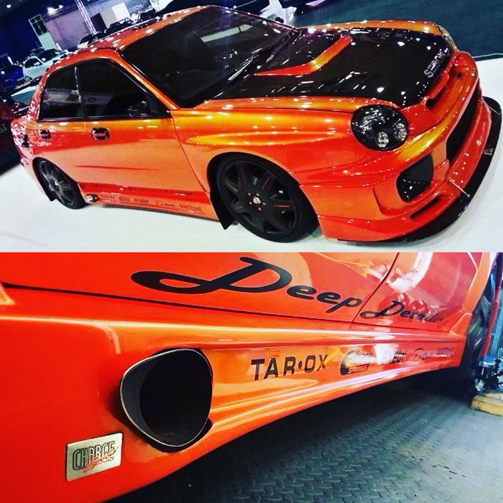 gekisoku_charge's tweet photo. ユーザー車両紹介の第32弾は #ImprezaGDB A/B型!
https://t.co/lTbEYNHWWw
FrontHalf,Side,RearBumper,WRwing,RoofFin,BrakeDuctを装着!
UK在住のParkin様の車両でオールペンされたオレンジ色もさることながら、サイドステップの後方にサイドマフラーが⁉️
#Chargespeed のご装着有難うございます https://t.co/RqYIgiUwYl