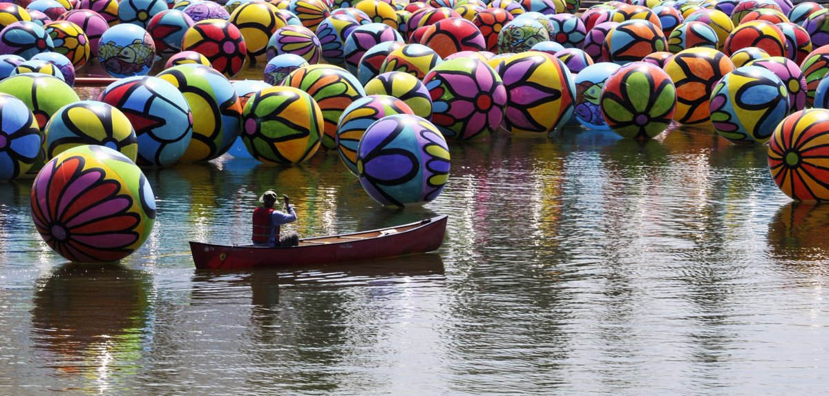 Rivartalliance's tweet photo. Don' miss the #ArtFloatRiverside Launch Party on May 11th 5pm-7:30 on Lake Evans in Fairmount Park. Tickets $25. See: https://t.co/0aTuJqvFF9 https://t.co/JkT1S8gOeD