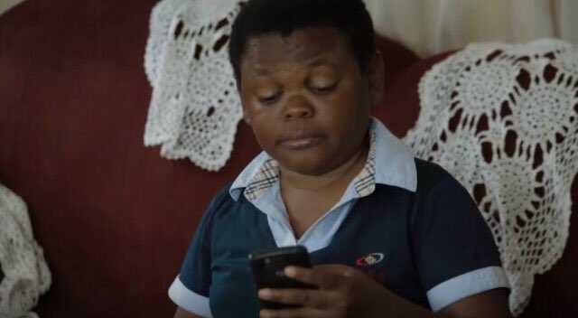 therawdeeya's tweet image. Wizkid after seeing his third award tonight. 
Baba Nla vibes #headies2018