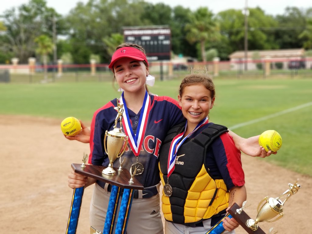 BurnsideJason's tweet photo. The two stars from today's FCC State Championship Victory! The Pitcher/Catcher Duo. Great Job Ladies! @Burnie04Softbal @AngBadalament https://t.co/A1cmaHzdaC