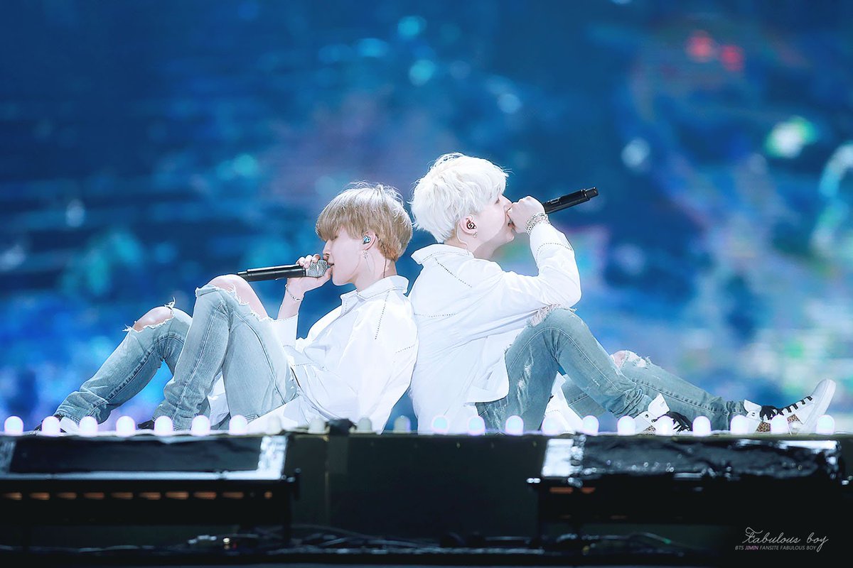 bts__jimin_'s tweet photo. 이 때 등 울리는지 궁금해 https://t.co/EdvAT4n2d8