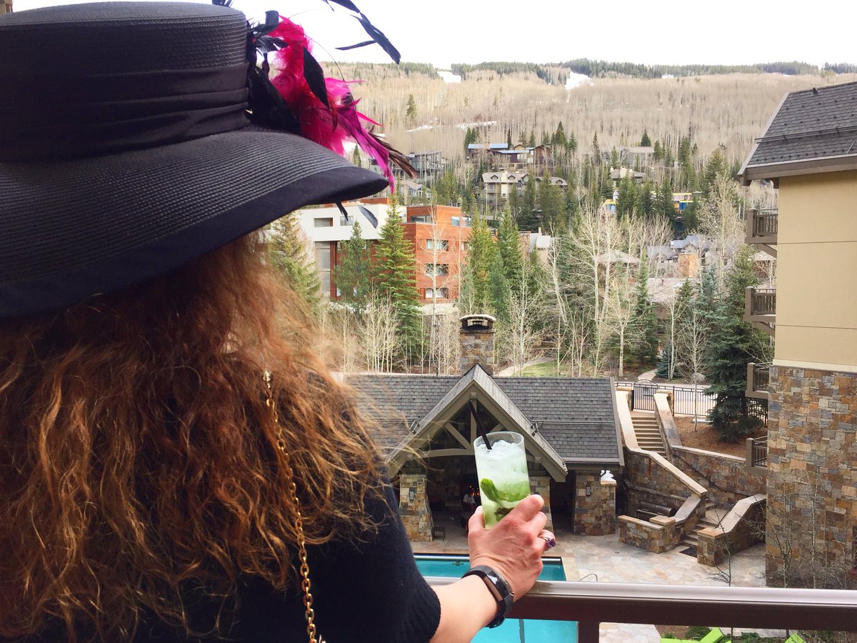 FSVail's tweet image. That’s a wrap for the quickest event in sports 🐎 Delighted to host the Vail Derby Party at #TheRemedyVail, with proceeds benefiting the Children’s Garden of Learning! #fsvalues