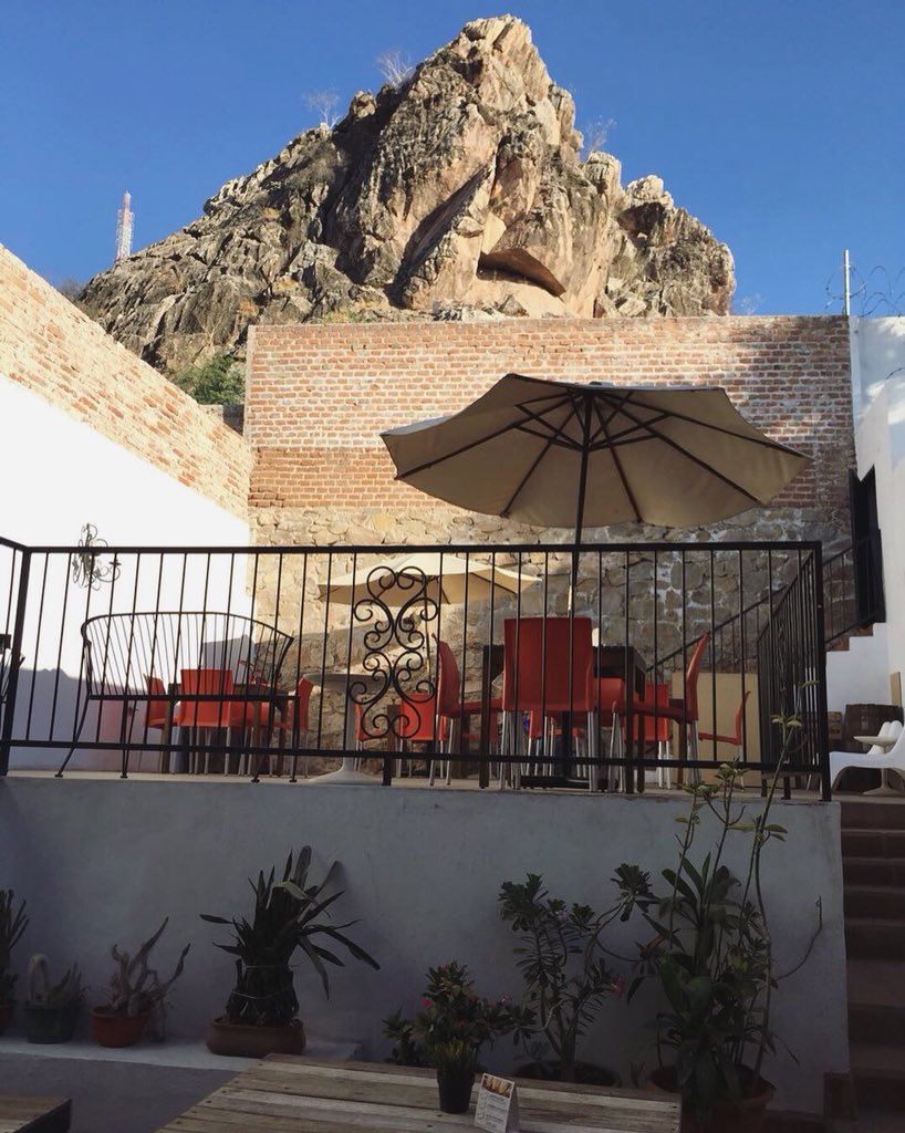 SoyCapi's tweet photo. Hoy tocó Hermosillo, Sonora. Gracias @VivaAerobus por llevarme siempre a tiempo a los mejores destinos de México. #LoQueNecesitasParaVolar 🌵☀️ https://t.co/HGm7kf0c2L