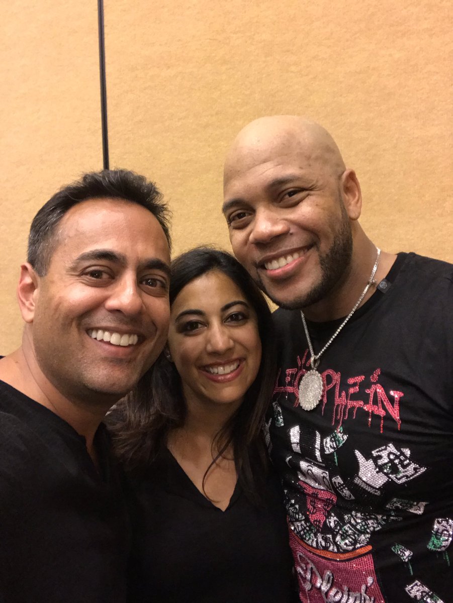 paragvaish's tweet photo. @official_flo thanks for a great time https://t.co/xIm0CIiyCn