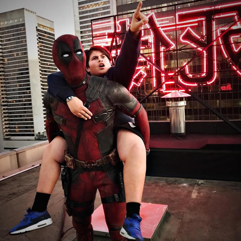 ArcLightCinemas's tweet photo. Enjoy double the fun and see @deadpoolmovie 1&amp;2 during our #DeadpoolDoubleFeature! Reserve your seats to see the merc with a mouth in action: https://t.co/CMZV5bikhC https://t.co/o0fHmumuyt