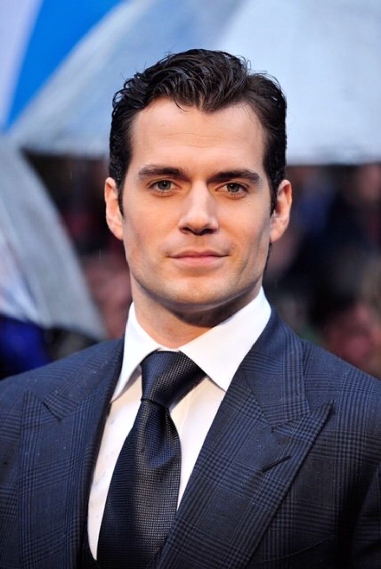 Happy Birthday Henry Cavill! 