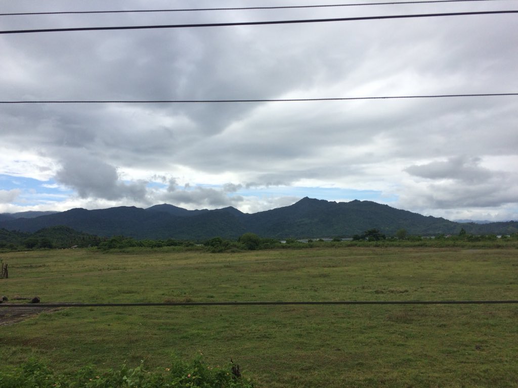 iamcaalim30's tweet photo. Breath taking view going home... afterworldwidewalk #
#INCwalktofightpoverty https://t.co/LiavNluLEA
