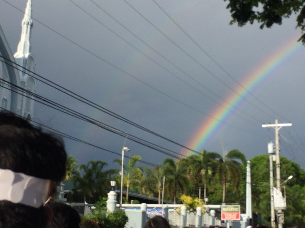 beautybles's tweet photo. Double rainbow... its a good sign that God is with us...
Thank you po sa magandang panahon... #INCwalktofightpoverty https://t.co/clMoKfVLZZ