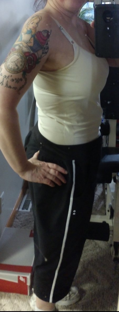 HappyTee_'s tweet image. Just some recent progress results shots!! 💪🏻😎 #fitbabe #fitfam #leanmachine #skinnierthanyou #fitmom #fitspiration #FitnessMotivation #fitforlife #fitspired