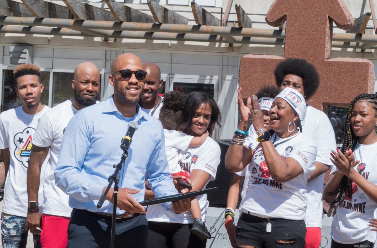 MTEA (@mteaunion) on Twitter photo <a href="/TheOtherMandela/">Mandela Barnes</a> presents Mayoral Proclamation on behalf of Tom Barrett to Hamilton Family declaring today #DontreDay. Dontre Hamilton was murdered by a MKE Police officer in '14. The celebration of Dontre's life has become an annual event.
Photo: <a href="/JosephBrusky/">Joseph Brusky</a>
#DontreHamilton <a href="/TheOtherMandela/">Mandela Barnes</a> presents Mayoral Proclamation on behalf of Tom Barrett to Hamilton Family declaring today #DontreDay. Dontre Hamilton was murdered by a MKE Police officer in '14. The celebration of Dontre's life has become an annual event.
Photo: <a href="/JosephBrusky/">Joseph Brusky</a>
#DontreHamilton