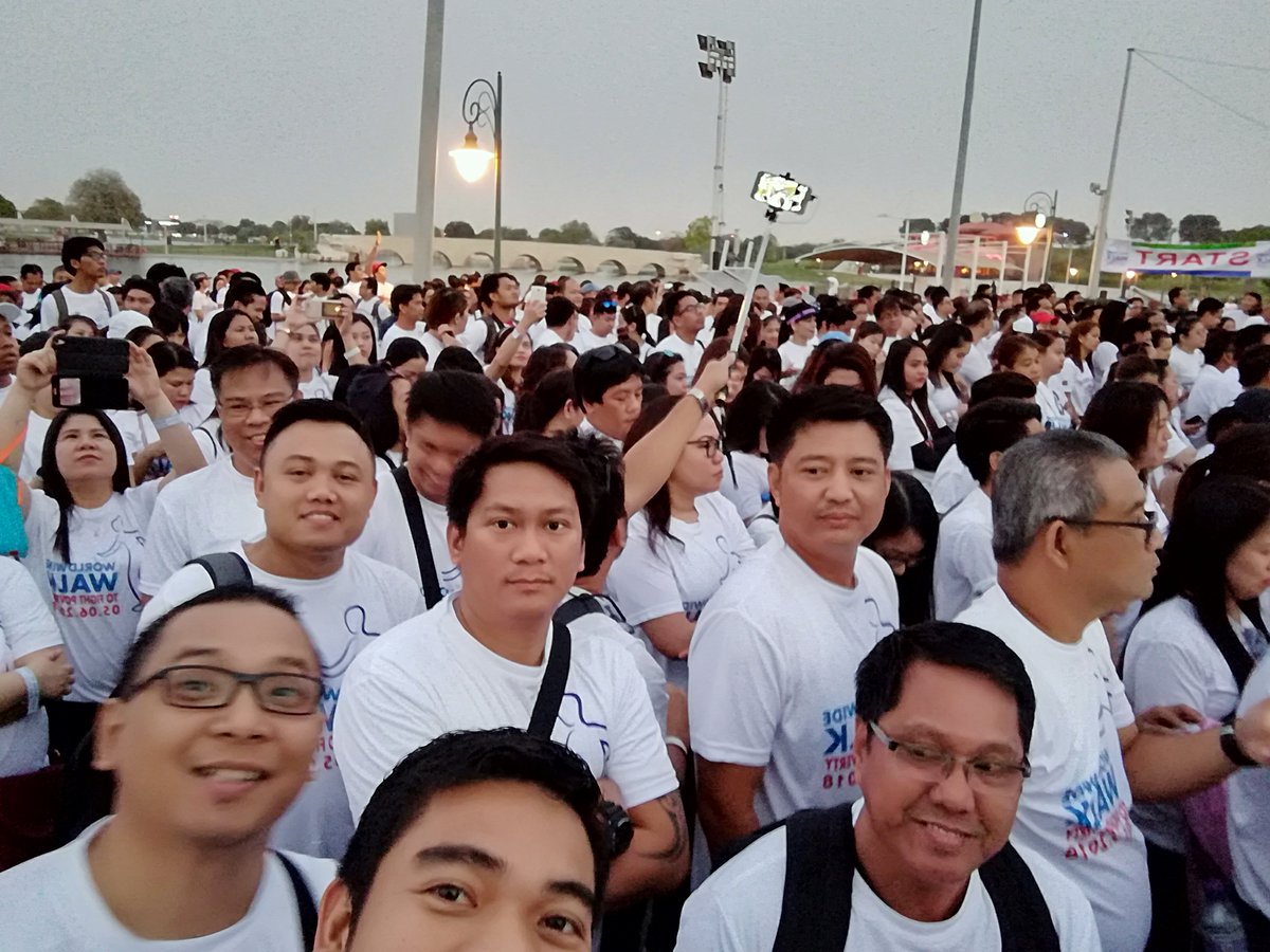 Pat220y's tweet photo. Ang Pakikipagkaisa ng INC Qatar.. #INCwalktofightpoverty https://t.co/Hpvjze9KWo