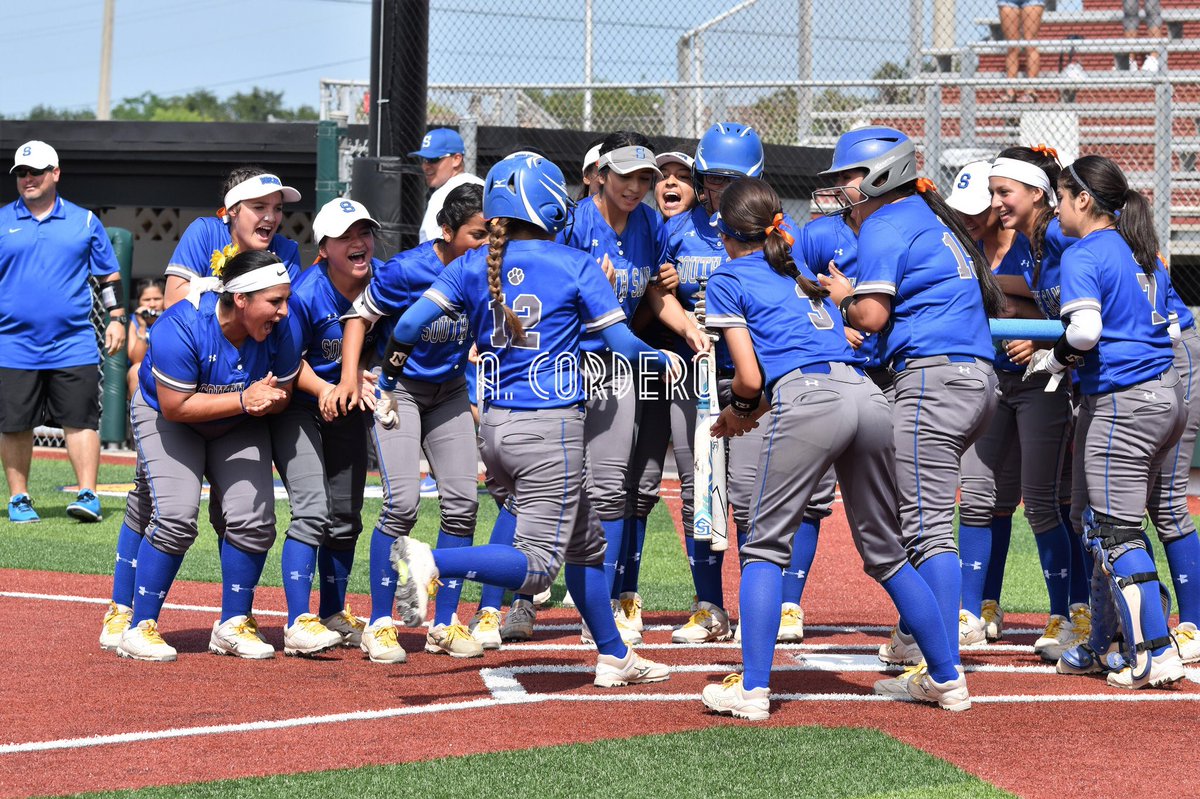 AndЯew🏴☠️ tweet media