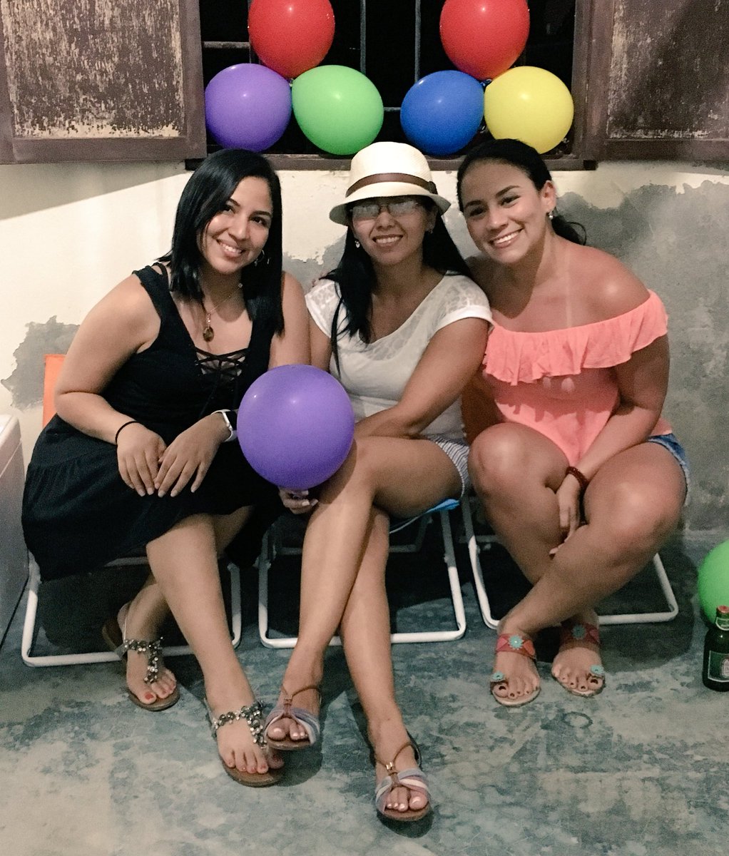 lisssuar's tweet photo. #YaLleganSolos #Cuervitas #Las❤️ @margari_lm16  @candysanchezr https://t.co/eom3PeOWhv