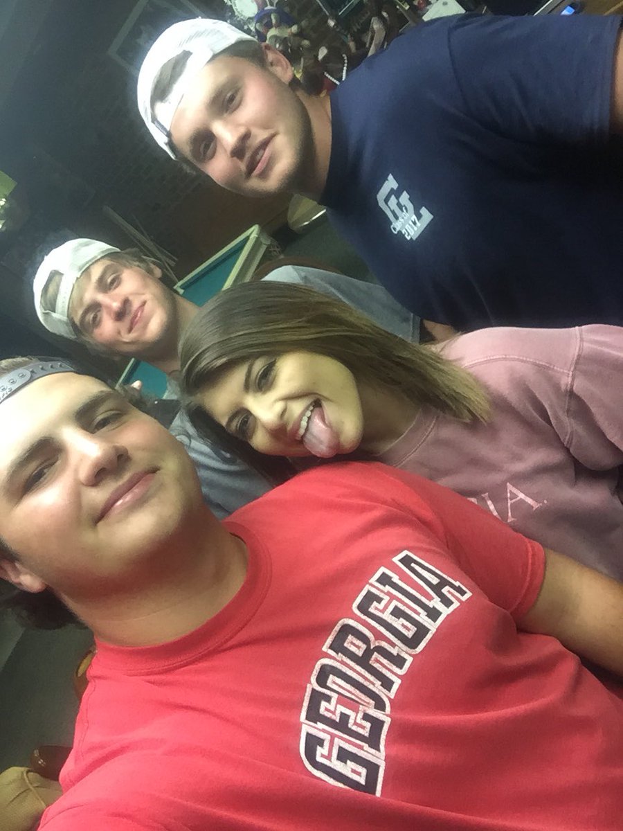 YesImBigDonkey's tweet image. Lost a brother today. Fly high buddy.