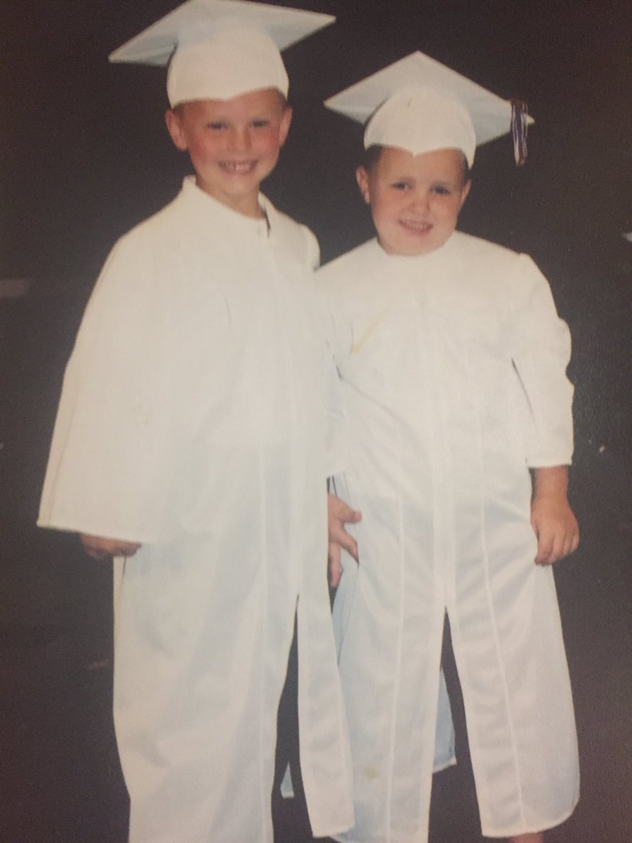 YesImBigDonkey's tweet image. Lost a brother today. Fly high buddy.