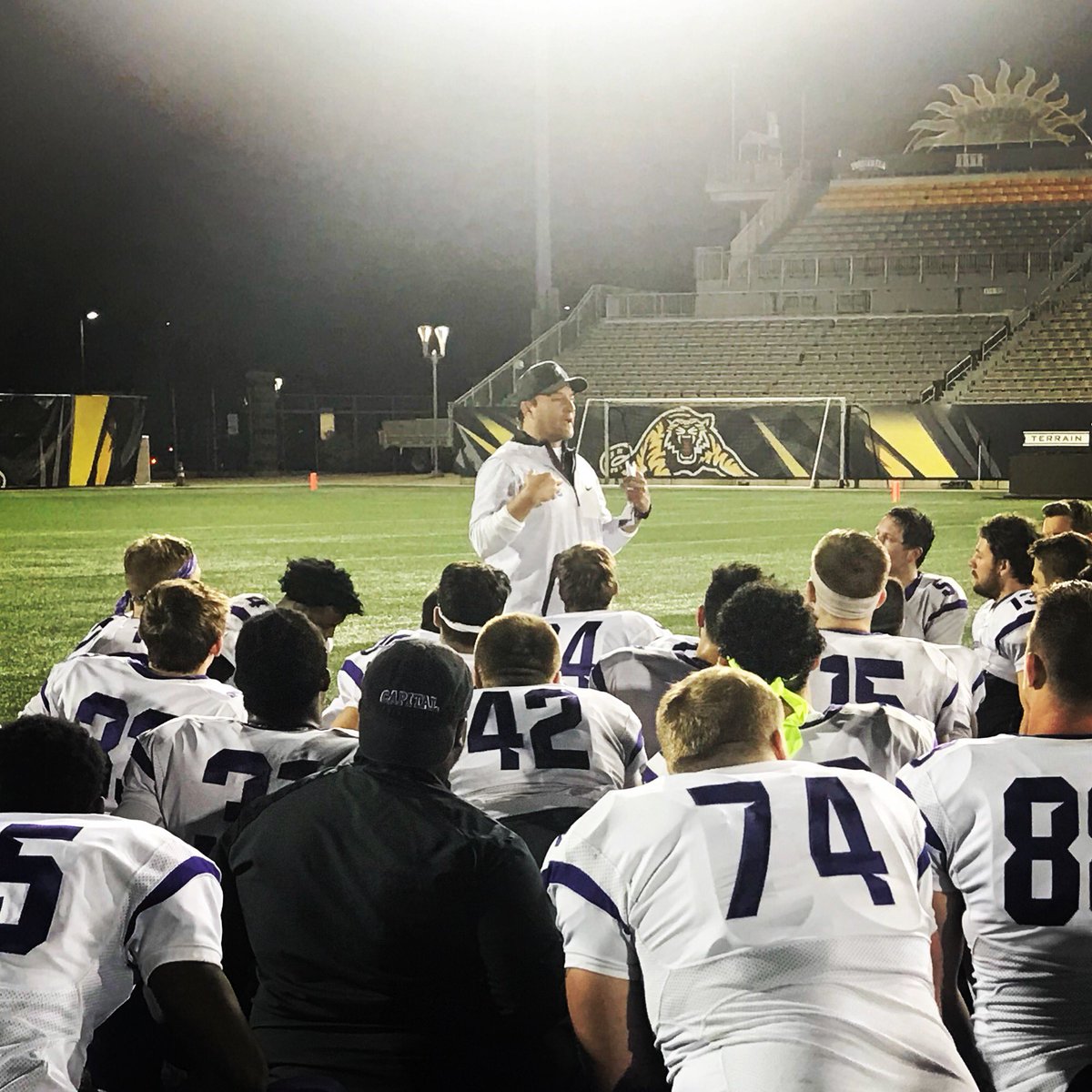 Coach Rogo addresses the team for the final time this spring. As we go on a 13-week hiatus, the message is clear: “Make average your enemy, and make a greater individual commitment to this TEAM.” #RYFP ⚔️⚔️⚔️