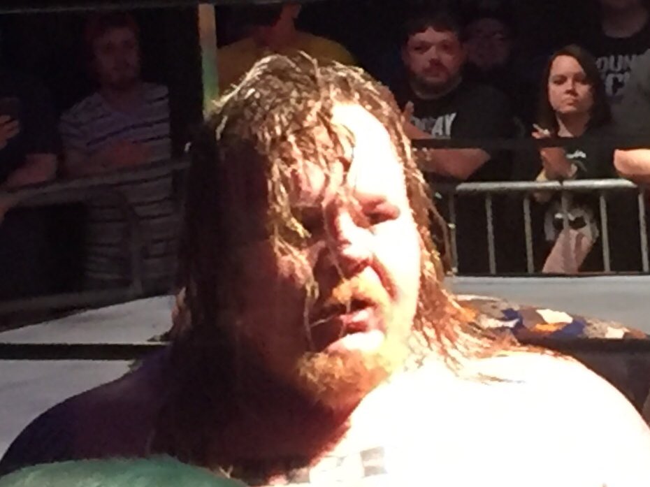 DjJohnnySixx's tweet photo. Thank You Larry! #PentaDoesIowa #502Live #LegendaryLarryD @PWRevolver https://t.co/2Kt7ebCBNV