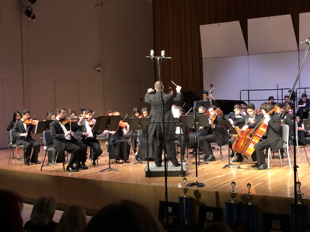 CliffKling's tweet photo. Incredible performances by our String Ensemble, Vocal Ensemble, Wind Ensemble, &amp; Jazz Ensemble!! Our students are so talented! Congratulations to the performers! Many thanks to @roncastonguayjr for his outstanding leadership of our performing arts department! #ProudRaiderFamily https://t.co/B527wAoNWt