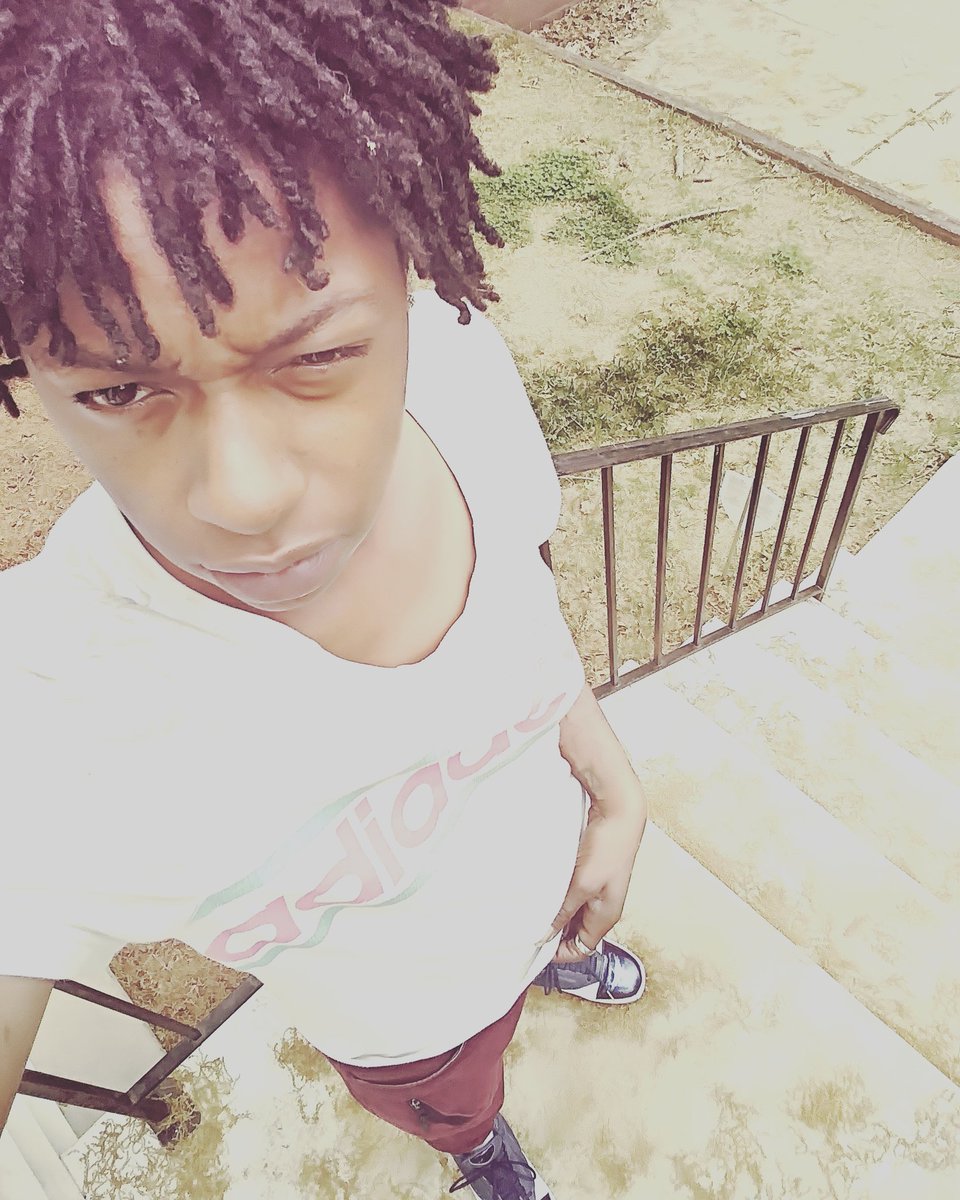 nlgke202's tweet photo. #may5th #xxlfreshman #xxlfreshman2019 #dopeartist #Maryland #saycheesetv #brooklyn #coast2coastlive #soundcloudrapper #trapartist #trapmusic #undergroundhiphop #soundcloud #dmv #philly #atlanta #atlhiphop #dcmusic #dcΒ #dmvmusic #districtofcolumbia
#capheights #adidasoriginals https://t.co/nbdQkB0u2d