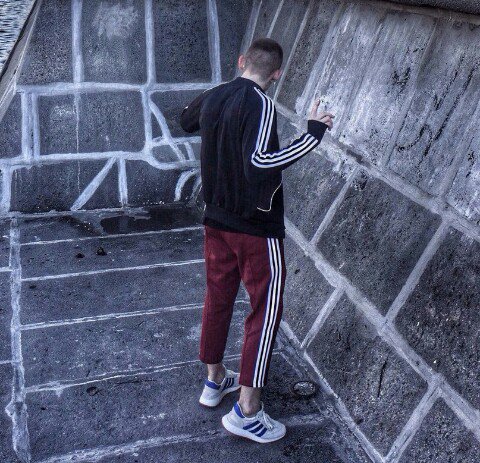 alexrussoam's tweet photo. my summer things, from adidas original @adidasoriginals https://t.co/bFREFGxRoT