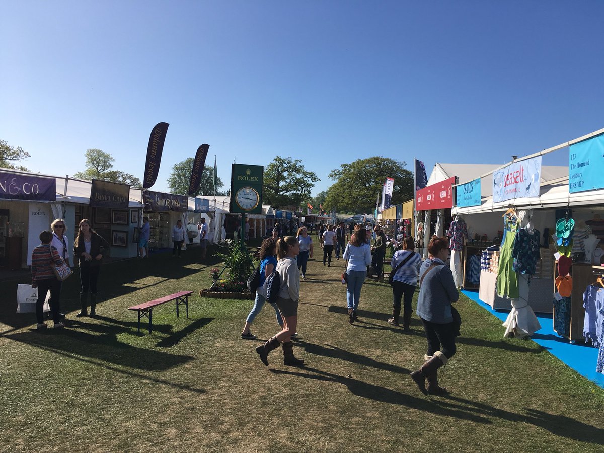 SculptureSarah's tweet photo. Another cracking morning @bhorsetrials #MMBHT18 https://t.co/3u5PjjSh5P