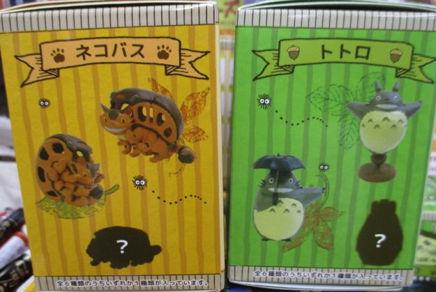 商品情報】5階のジブリコーナーに「となりのトトロ ポーズがいっぱい