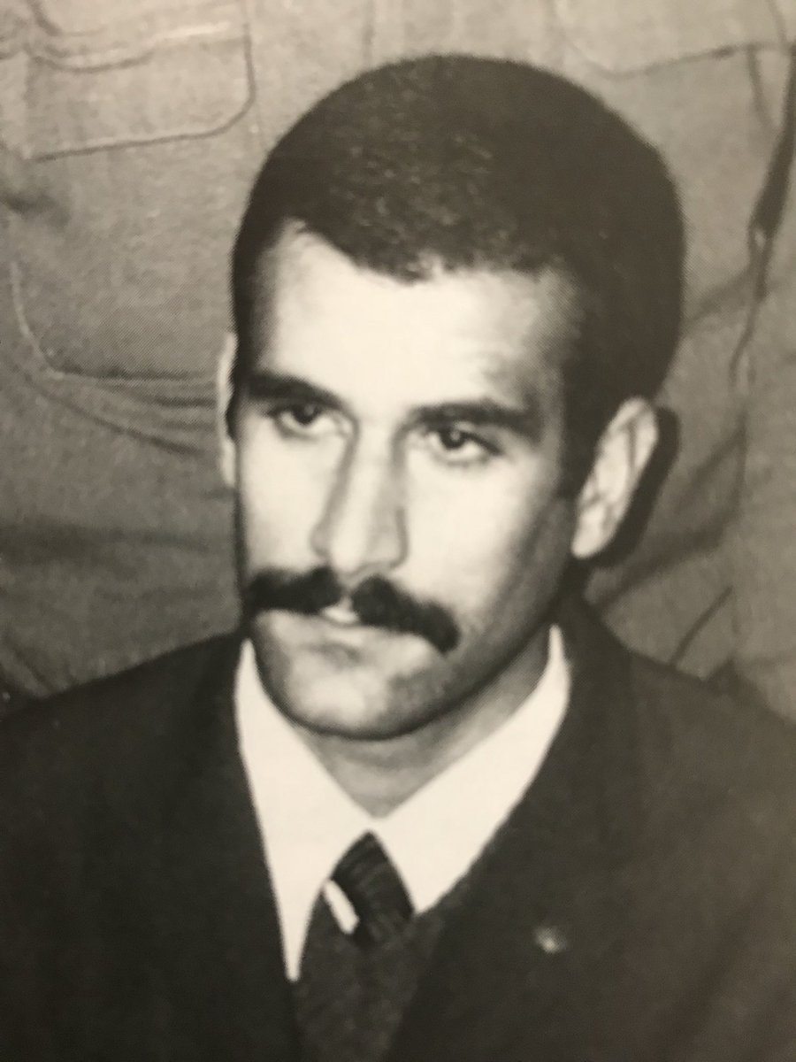 candundaradasi's tweet photo. “Baba,
Mektup elinize geçtiği zaman aranızdan ayrılmış bulunuyorum.
Üzülmeyin desem de üzüleceğinizi biliyorum.
Fakat durumu metanetle karşılamanı istiyorum.
İnsanlar doğar,büyür,yaşar,ölür. Önemli olan çok yaşamak değil, yaşadığın sürede fazla şeyler yapabilmektir.”
#DenizGezmiş https://t.co/DnRGln0LBJ