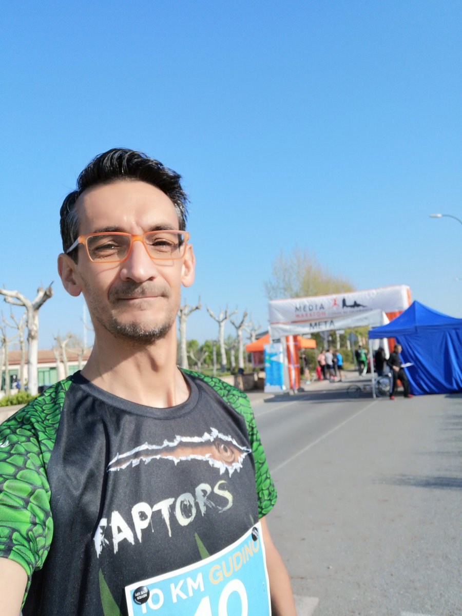 JCar47's tweet photo. Vamoooosss!! Día ☀️☀️☀️ para la 1a. @10kmGudino a darlo todo con el #PoderRaptor🦖
#YoElegiCorrer #CorrerMeHaEnseñado #AquiYaSeCorrio https://t.co/pM7njj7CH0