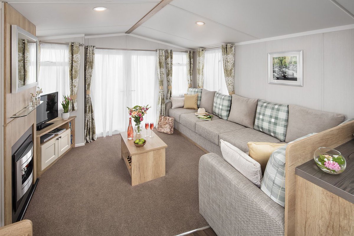 Discover the hidden gem, nestled within the Wharfedale valley that is Long Ashes Park. Step inside the holiday home of your dreams; relax and take some time out.
#holiday #ukbreak #holidayhome #lodge #swift #willerby #yorkshire #yorkshiredales #caravan # #bankholiday #family