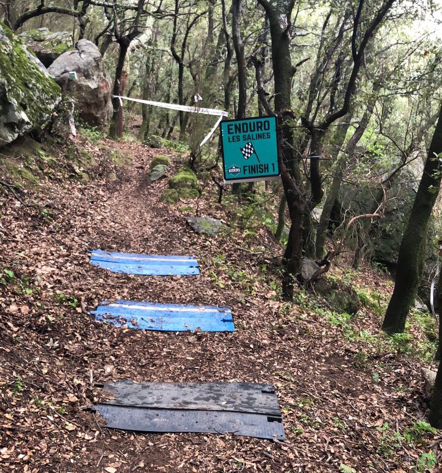 Preparados❓Listos❓Vamosssssss....
Enduro Les Salines , Maçanet de Cabrenys by #Cronoexagon