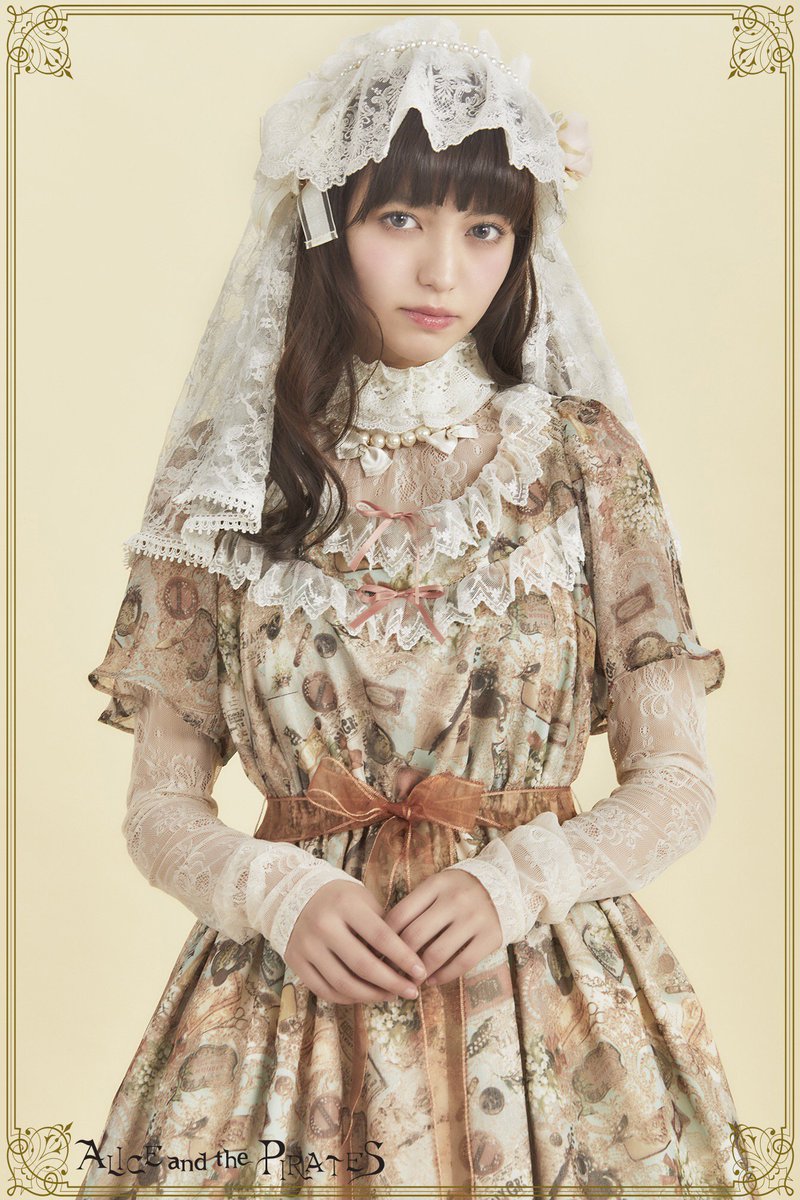 Porte Bonheur〜追憶と再会の鈴蘭ブーケ〜柄ワンピース(ラベンダー) ☆A/P入荷情報☆】さらっと一枚でお召し頂けるクラシカルなワンピース