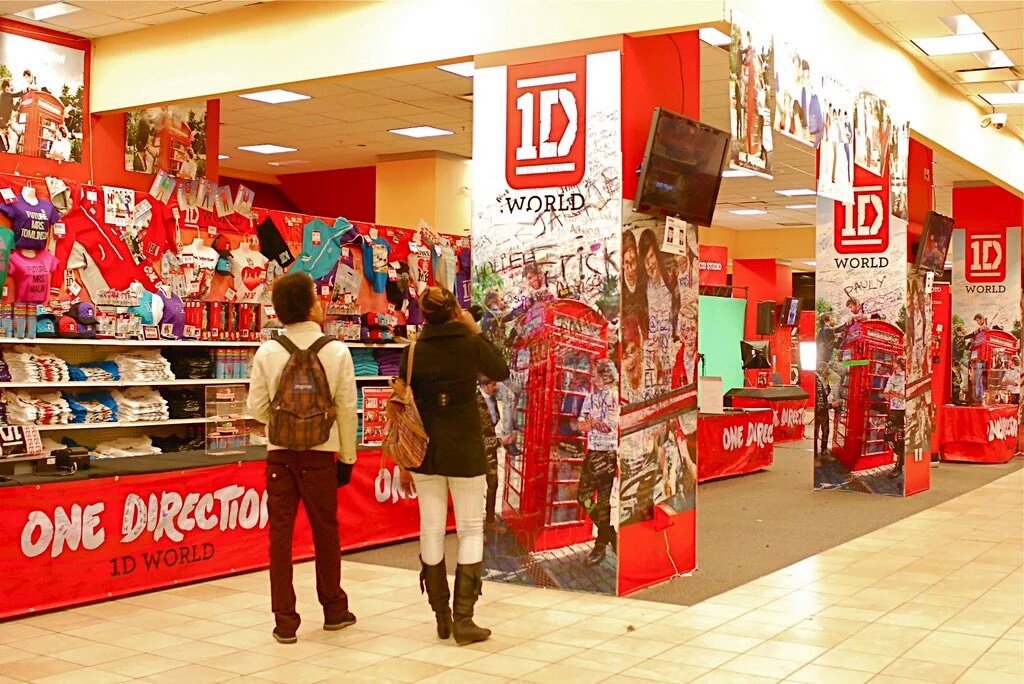 heskindnes's tweet photo. Only 90's will remember. #1DBBMAs https://t.co/tTj1BYPzXL