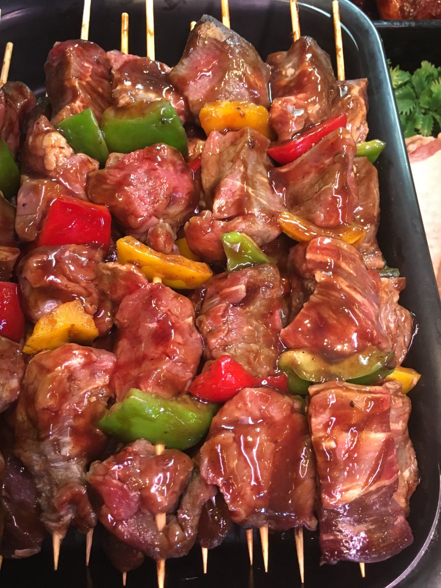 CleaversLondon's tweet photo. #bbqmeat wipe out yesterday!!😱😱 NO PANIC .....we’re ready for another cracking day of #grilltime !! ✅✅😎😎 #wandsworthtown #stjohnshill #putney @StJohnsHill @batterseabanter @lovebattersea @lovewandsworth @PutneyHive @LovePutney https://t.co/jx5FMJzIKo