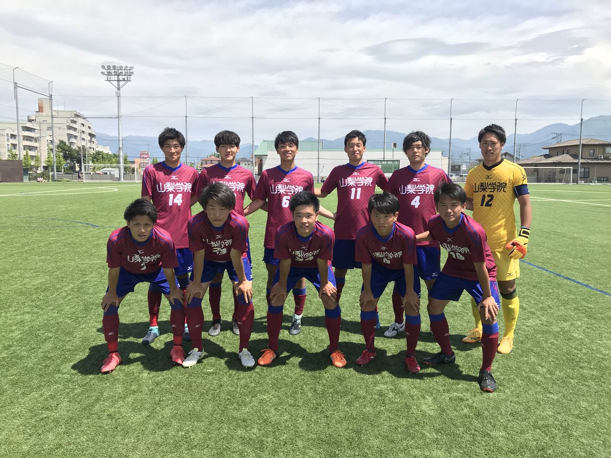 山梨学院大学サッカー部 公式 山梨県社会人1部リーグ 第3節 ペガサス Vs フォルトゥナ 試合開始しました 応援よろしくお願いします