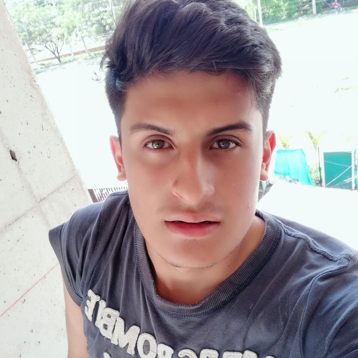 VeimarY_C's tweet photo. #NuevaFotoDePerfil https://t.co/0mOUHgNo1A